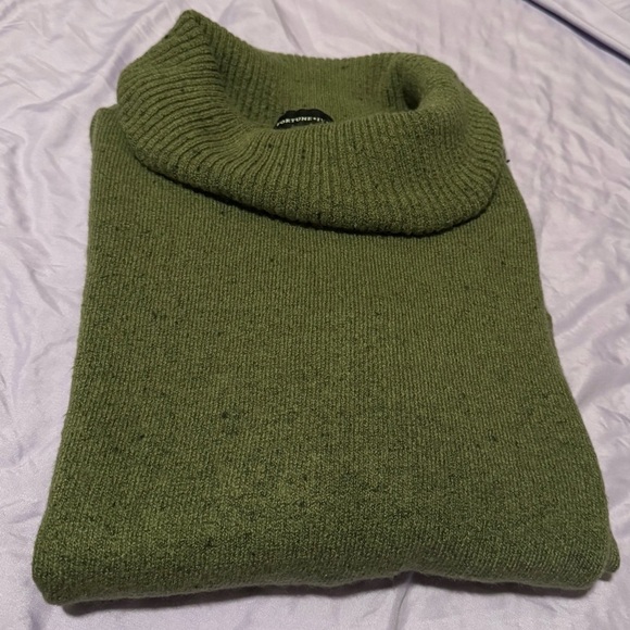 Fortune & Ivy Cowl Neck Sweater XL. Worn once. - Picture 4 of 9